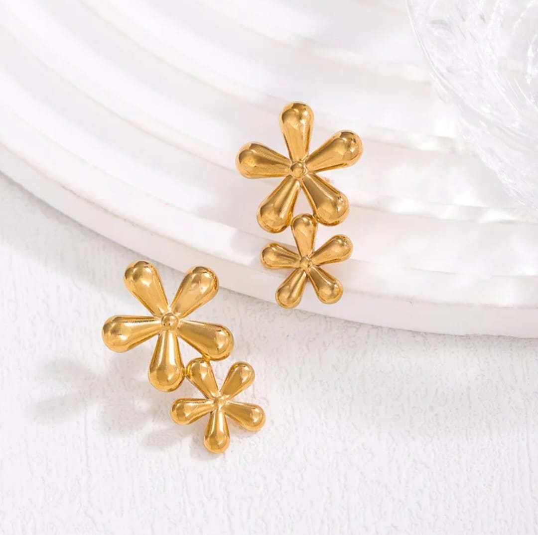 Golden Starfish Earrings